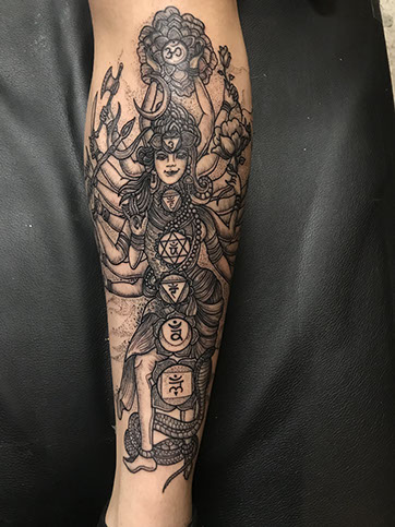 tattoo,aces,high,alex,rockoff,alexrockoff,west,palm,beach,traditional,neotraditional,beetle,beatle,flower,sunflower,floral,color